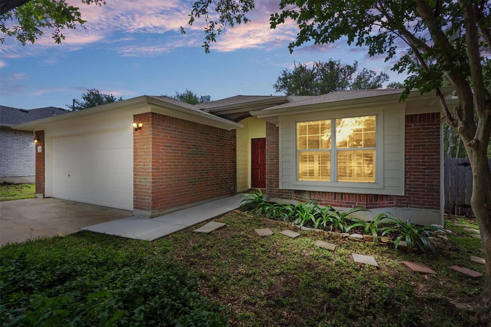 Unit for sale at 207 Antietam DR, Elgin, TX 78621