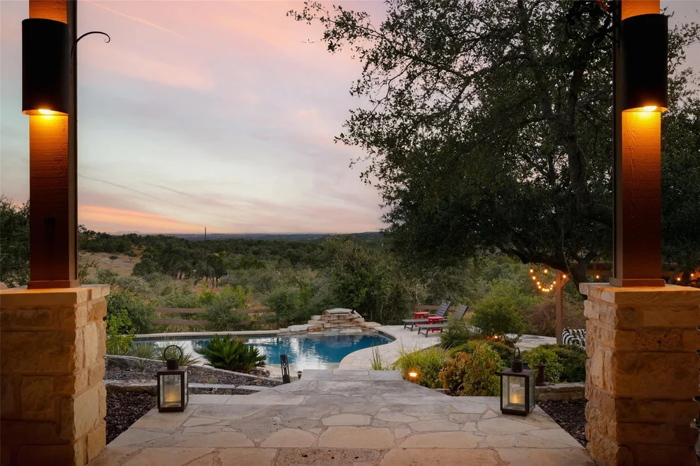 Unit for sale at 8075 Mount Sharp RD, Wimberley, TX 78676