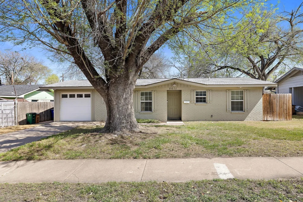 Unit for sale at 8611 Brookfield DR, Austin, TX 78758