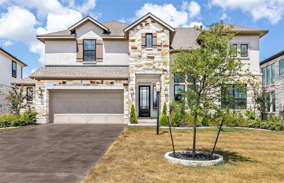 Unit for sale at 608 Arundel RD, Lakeway, TX 78738