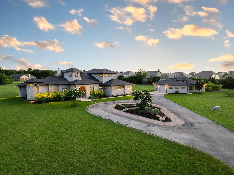 Unit for sale at 124 Park Place DR, Georgetown, TX 78628
