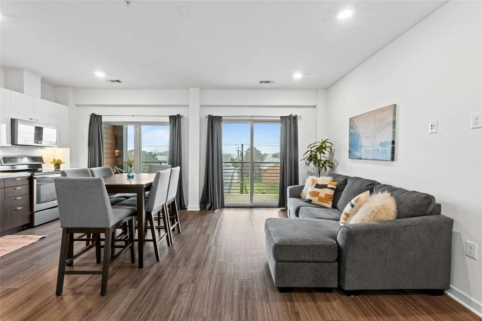 Unit for sale at 4361 S Congress Ave, Austin, TX 78745