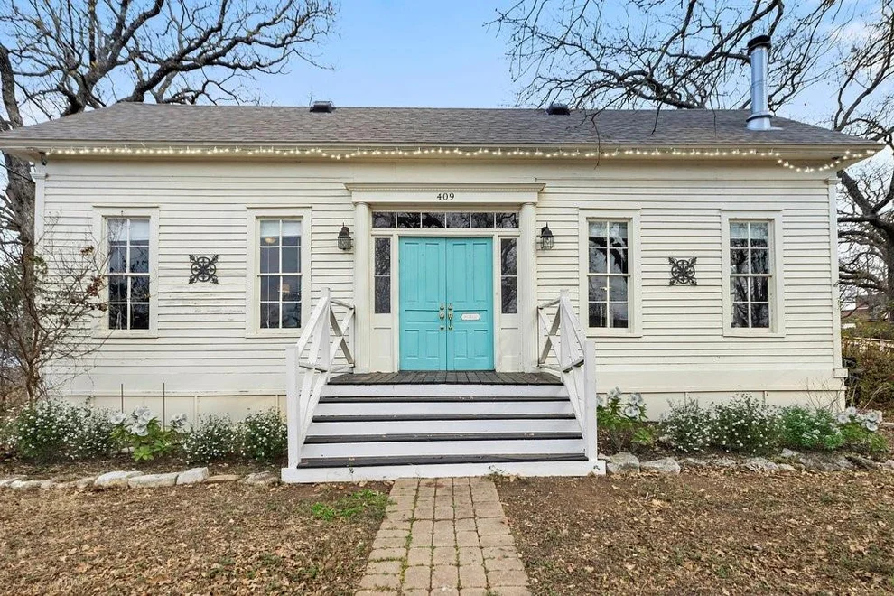 Unit for sale at 409 N Main ST, Burnet, TX 78611