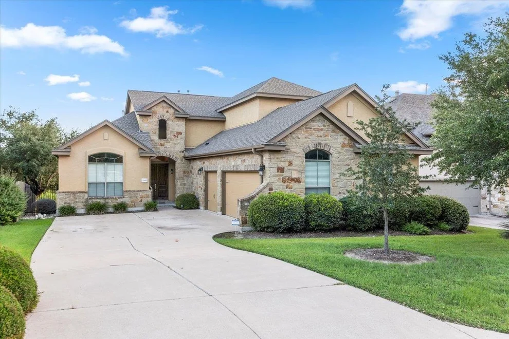 Unit for sale at 21912 Rock Wren RD, Spicewood, TX 78669