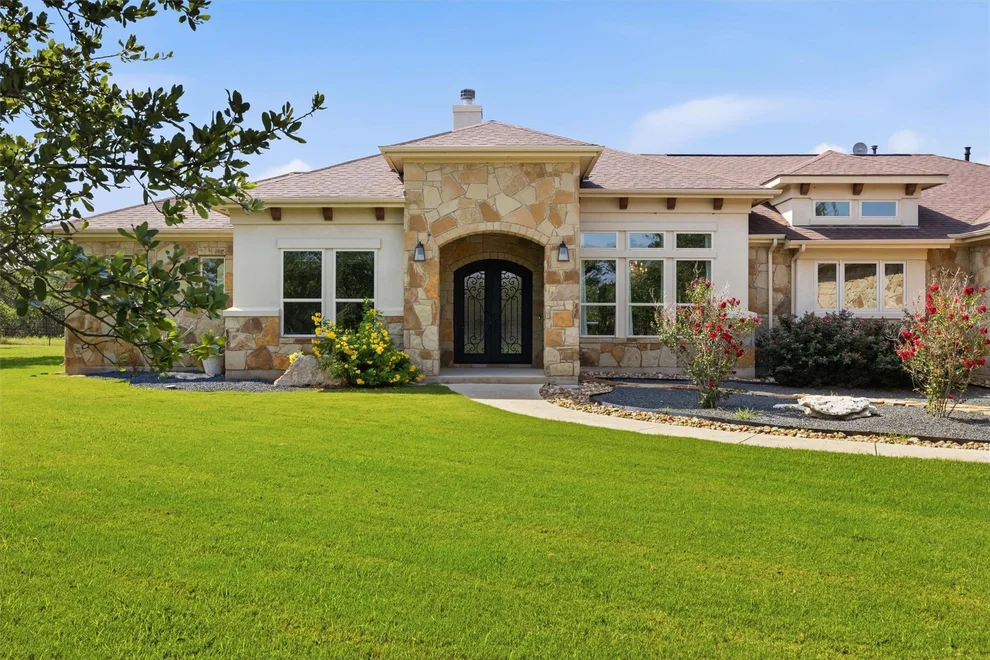 Unit for sale at 812 Jennings Branch RD, Georgetown, TX 78633