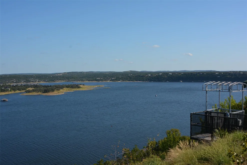Unit for sale at 900 Watercliffe DR, Lago Vista, TX 78645