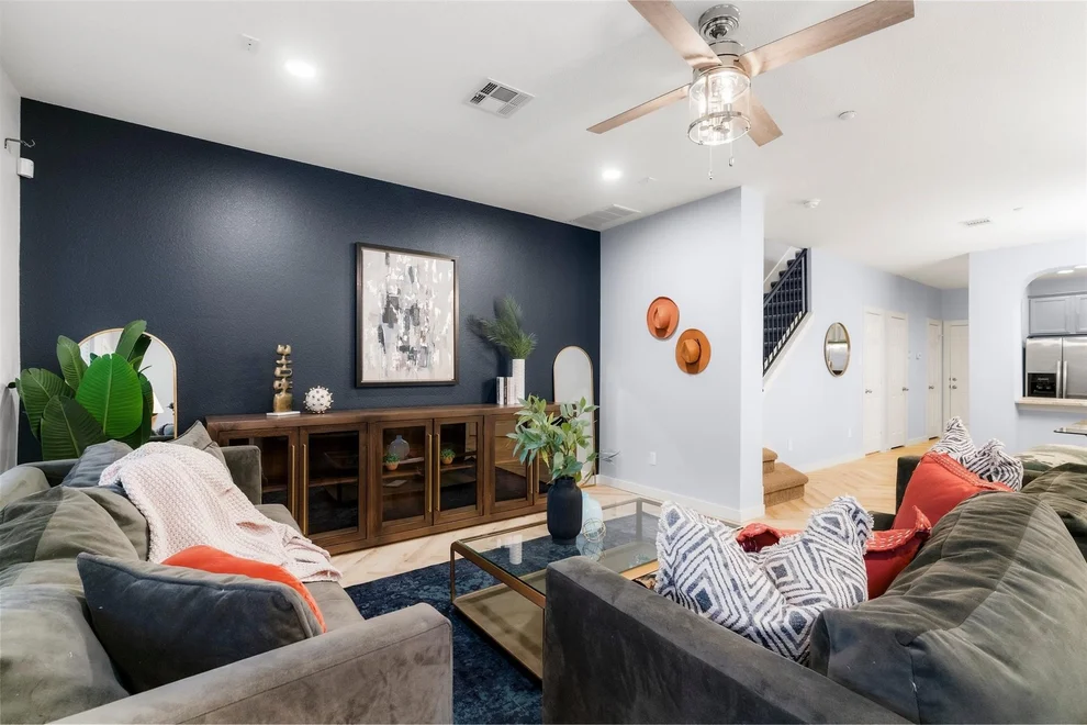 Unit for sale at 1310 W Parmer LN, Austin, TX 78727