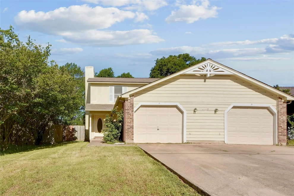 Unit for sale at 6102 Parkwood DR, Austin, TX 78735