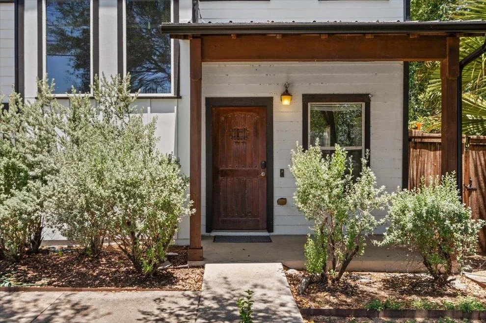 Unit for sale at 3304 E 5th ST, Austin, TX 78702