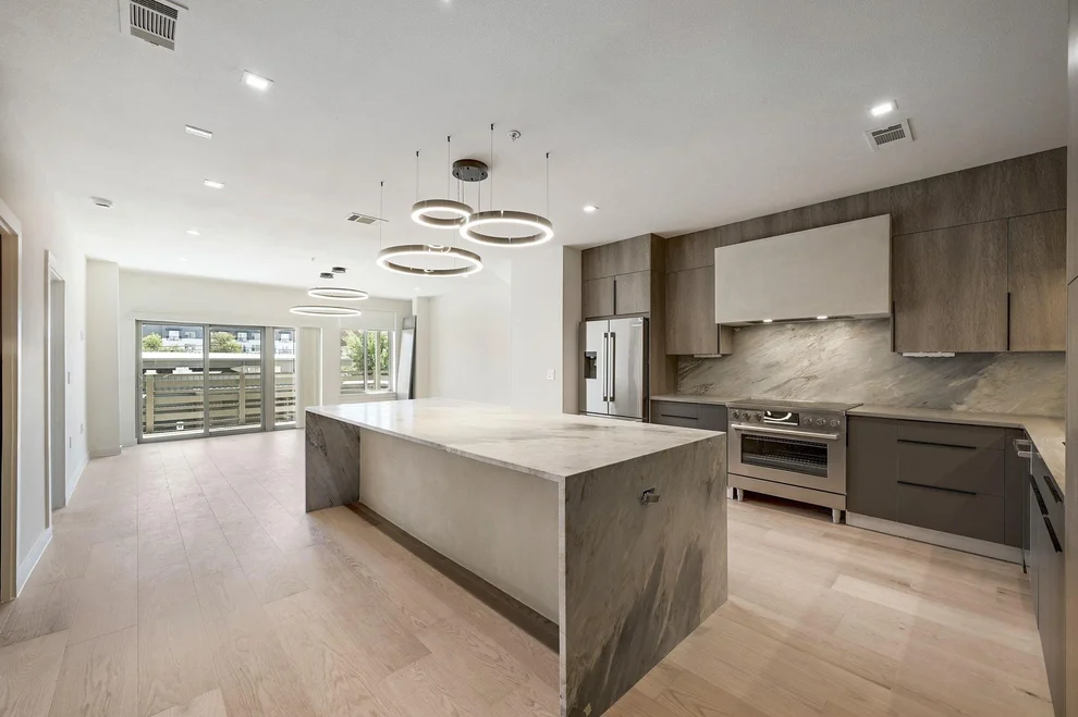 Unit for sale at 3600 S Lamar BLVD, Austin, TX 78704
