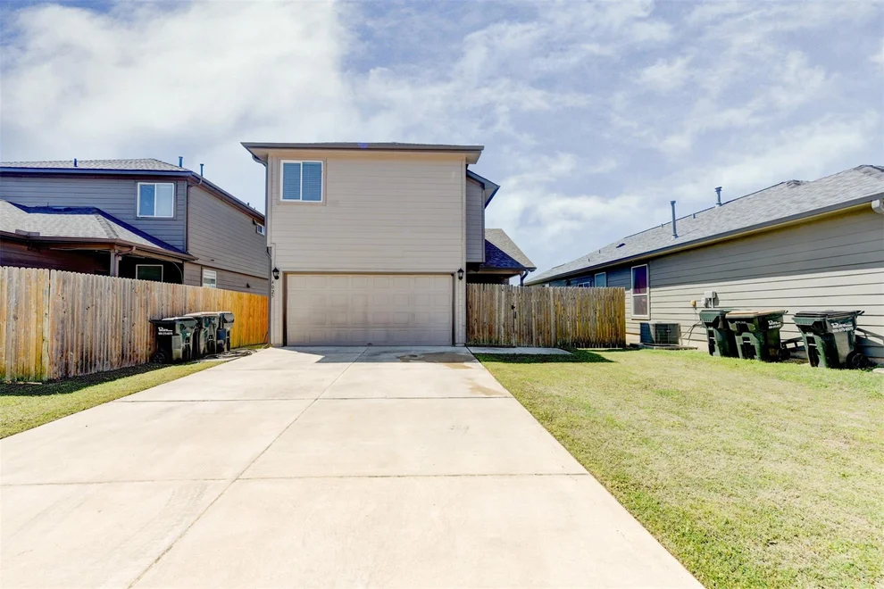 Unit for sale at 4025 Skylark LN, San Marcos, TX 78666