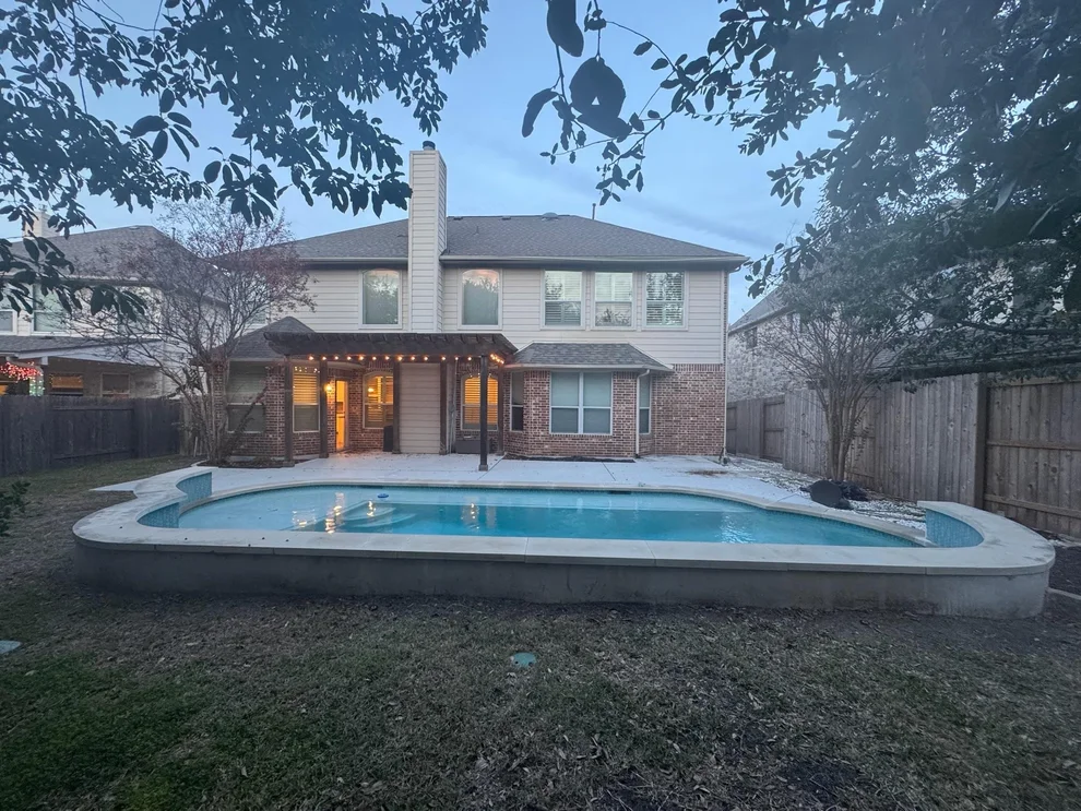 Unit for sale at 7621 Menler DR, Austin, TX 78735