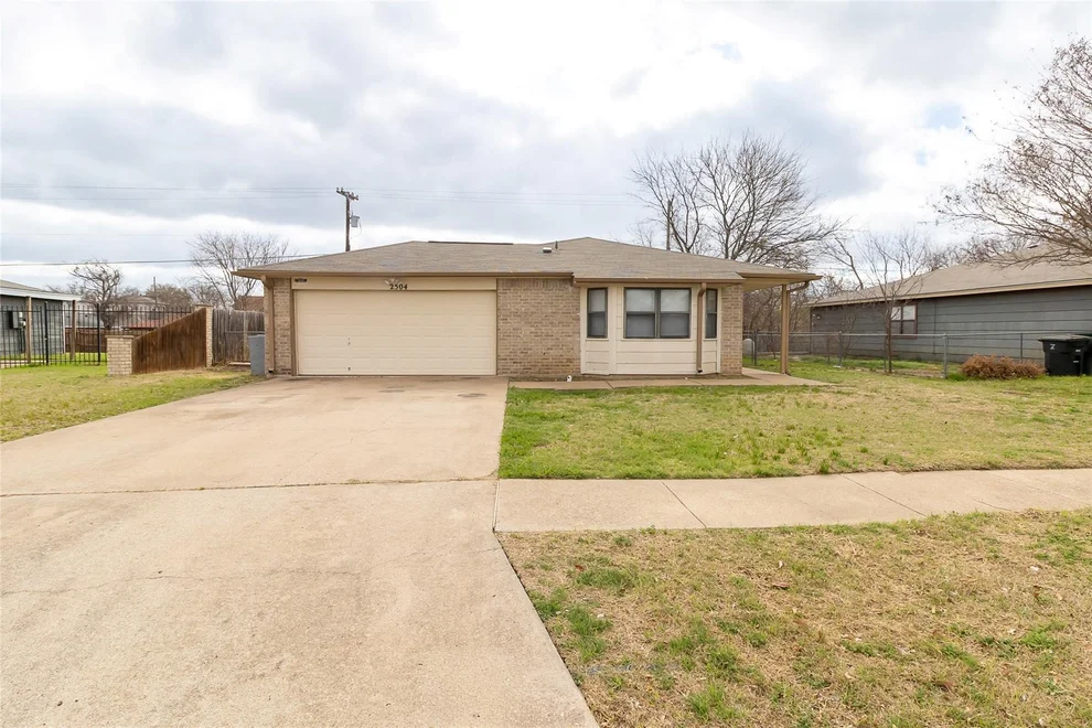Unit for sale at 2504 Boyd Ave, Killeen, TX 76543