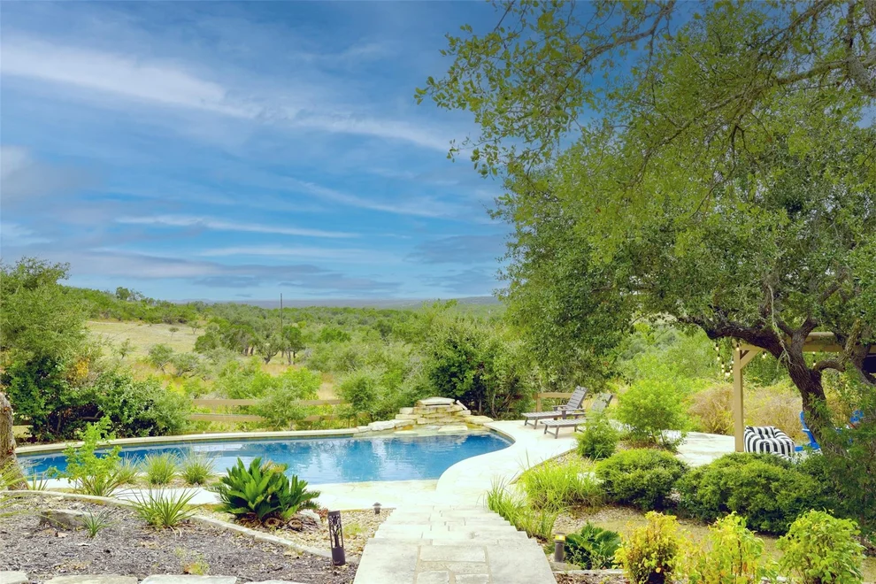 Unit for sale at 8075 Mount Sharp RD, Wimberley, TX 78676