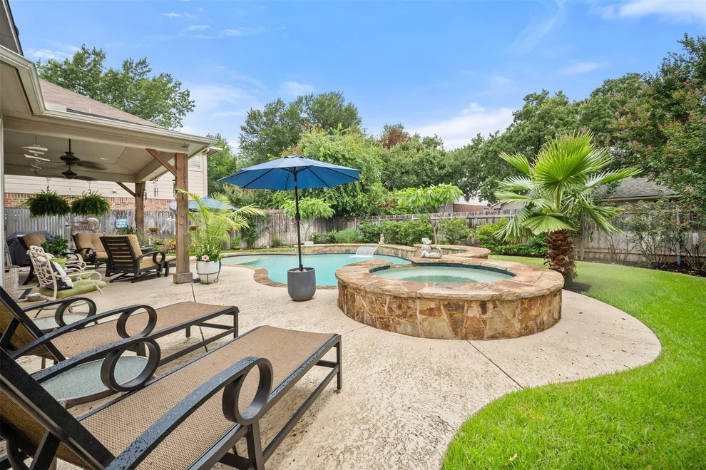 Unit for sale at 1215 Boerne DR, Cedar Park, TX 78613