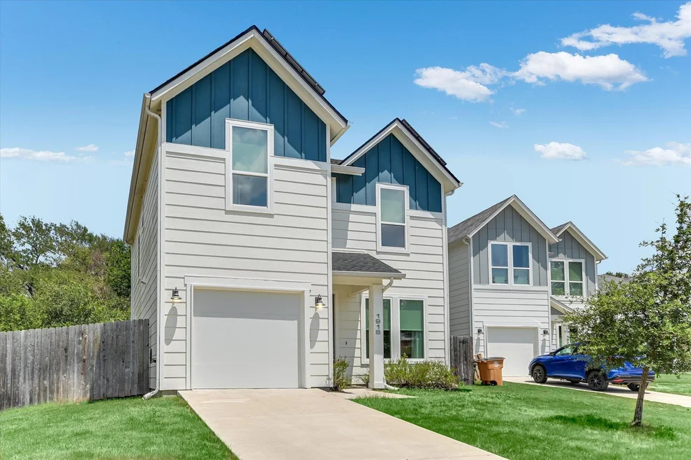 Unit for sale at 1916 Bunche RD, Austin, TX 78721