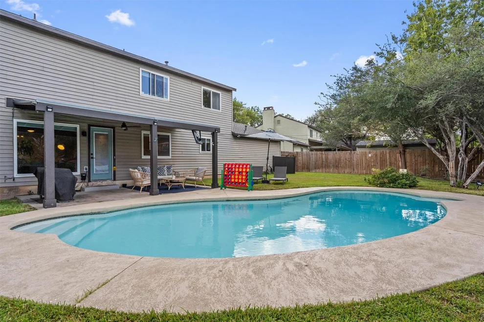 Unit for sale at 1602 Rock Creek DR, Round Rock, TX 78681