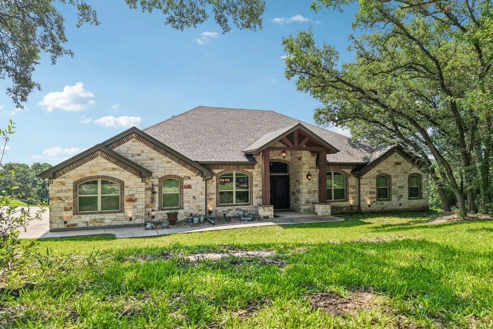 Unit for sale at 4747 Water Works RD, Belton, TX 76513