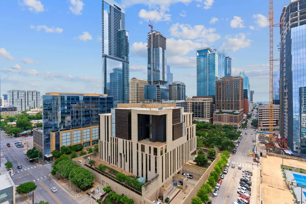 Unit for sale at 360 Nueces ST, Austin, TX 78701