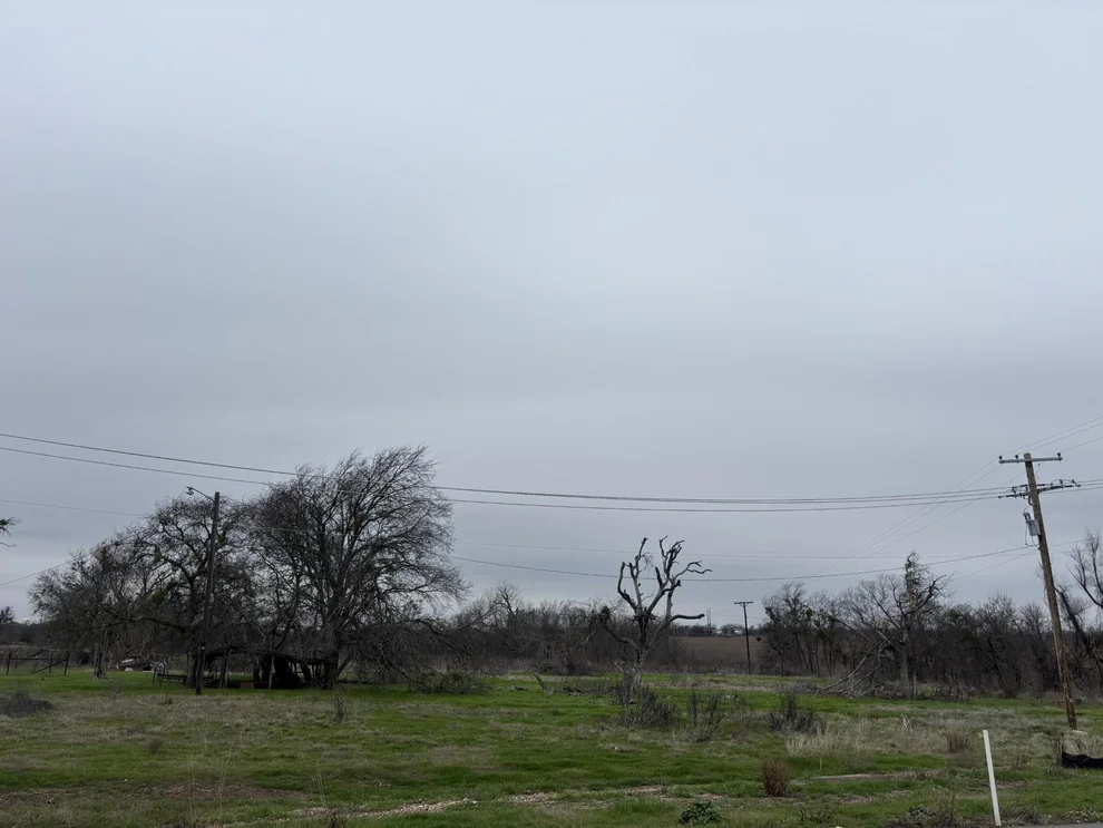 Unit for sale at 1901 CR332 CT, Jarrell, TX 76537