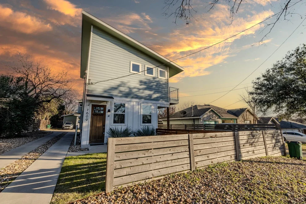 Unit for sale at 7609 Bennett Ave, Austin, TX 78752