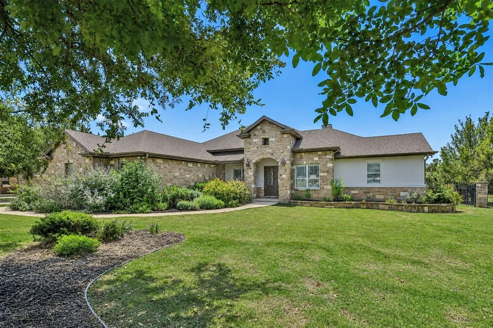 Unit for sale at 229 Sebastian LN, Georgetown, TX 78633