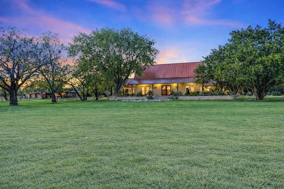 Unit for sale at 1005 County Road 414, Spicewood, TX 78669