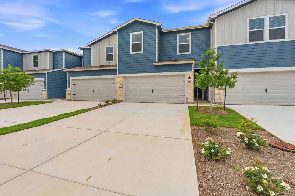 Unit for sale at 164 Cinnabar LN, Kyle, TX 78640