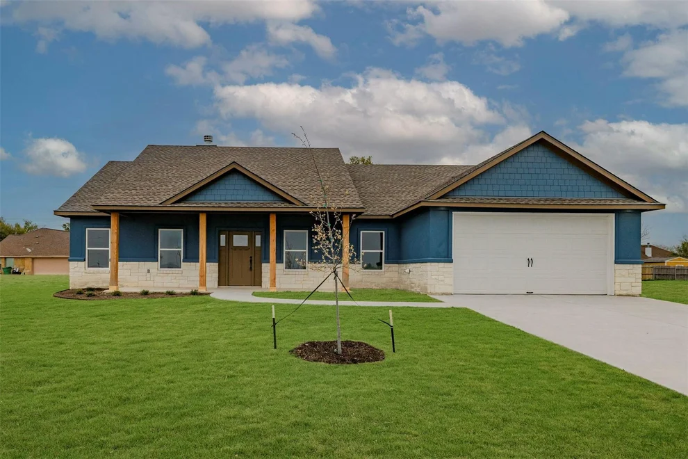 Unit for sale at 600 Gauge RD, Thorndale, TX 76577