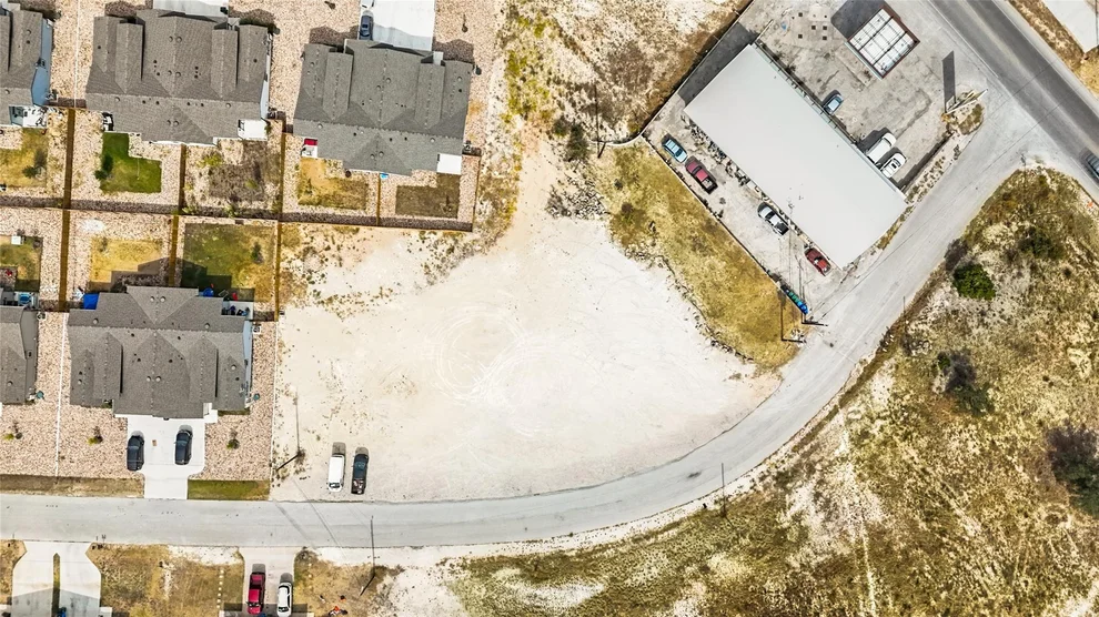 Unit for sale at 20100 TRAVIS DR, Lago Vista, TX 78645