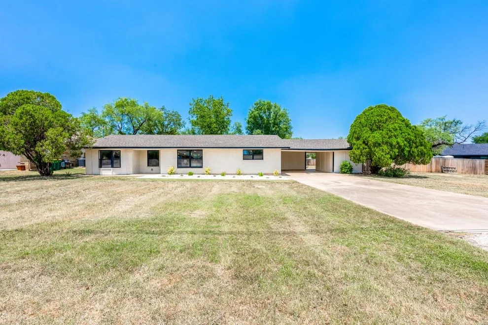Unit for sale at 106 Heron, Highland Haven, TX 78654