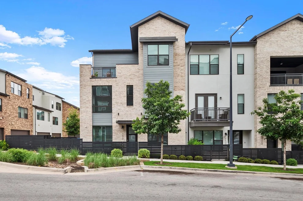 Unit for sale at 4410 Grotto DR, Austin, TX 78731