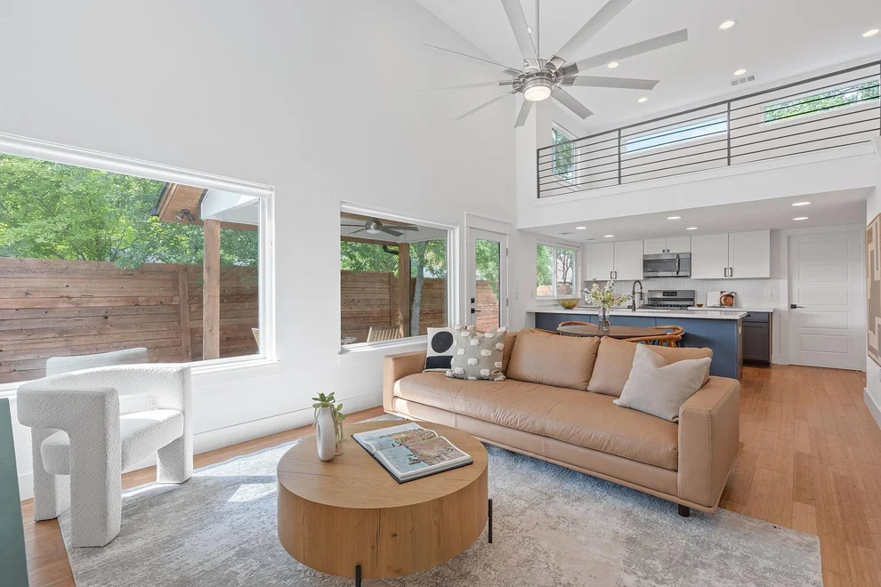 Unit for sale at 402 W 55th ST, Austin, TX 78751
