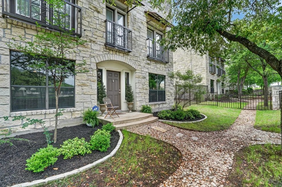 Unit for sale at 7701 Rialto BLVD, Austin, TX 78735