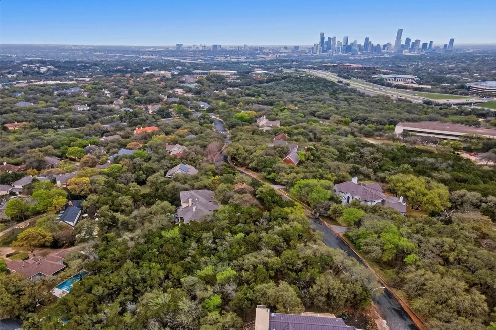 Unit for sale at 2904 Regents PARK, Austin, TX 78746