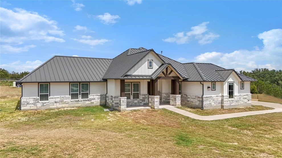 Unit for sale at 105 Lantana Bud TRL, Liberty Hill, TX 78642