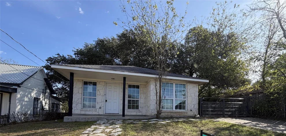 Unit for sale at 207 S Creek ST, Fredericksburg, TX 78624