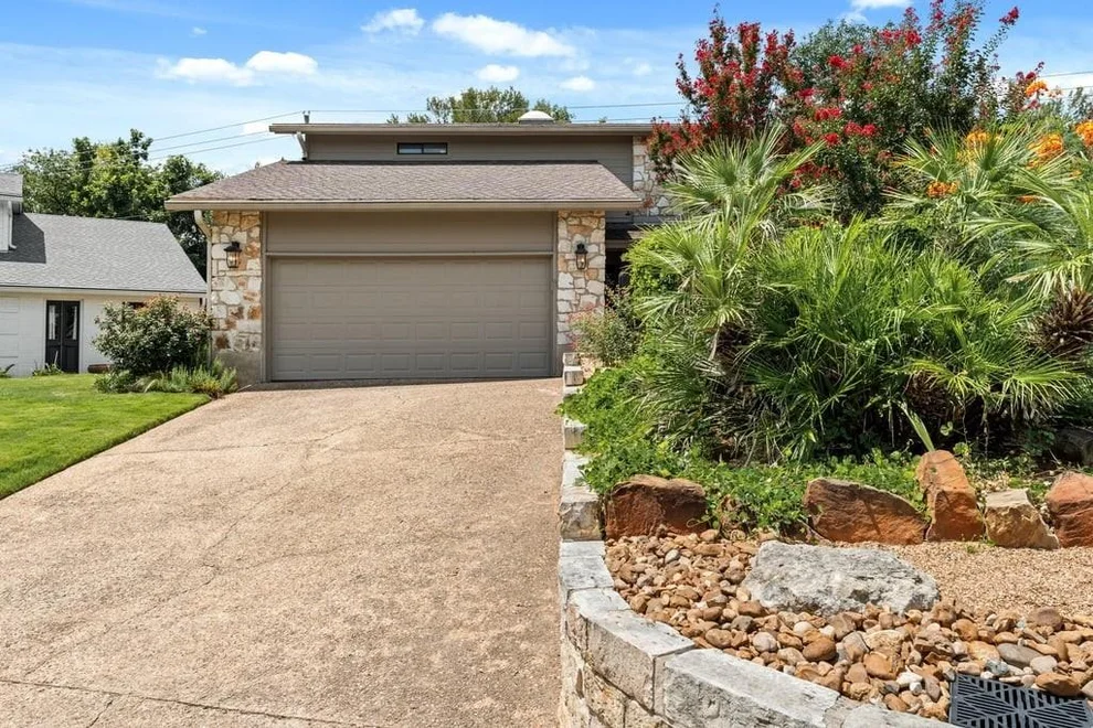 Unit for sale at 6903 Flamingsworth HOLW, Austin, TX 78750