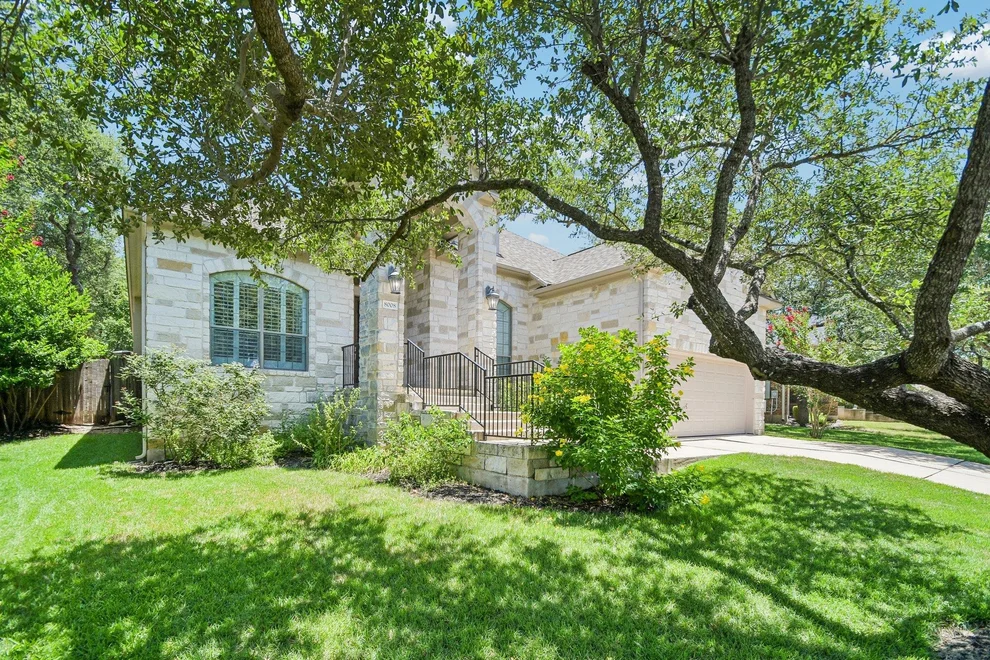 Unit for sale at 8008 Ladera Verde DR, Austin, TX 78739