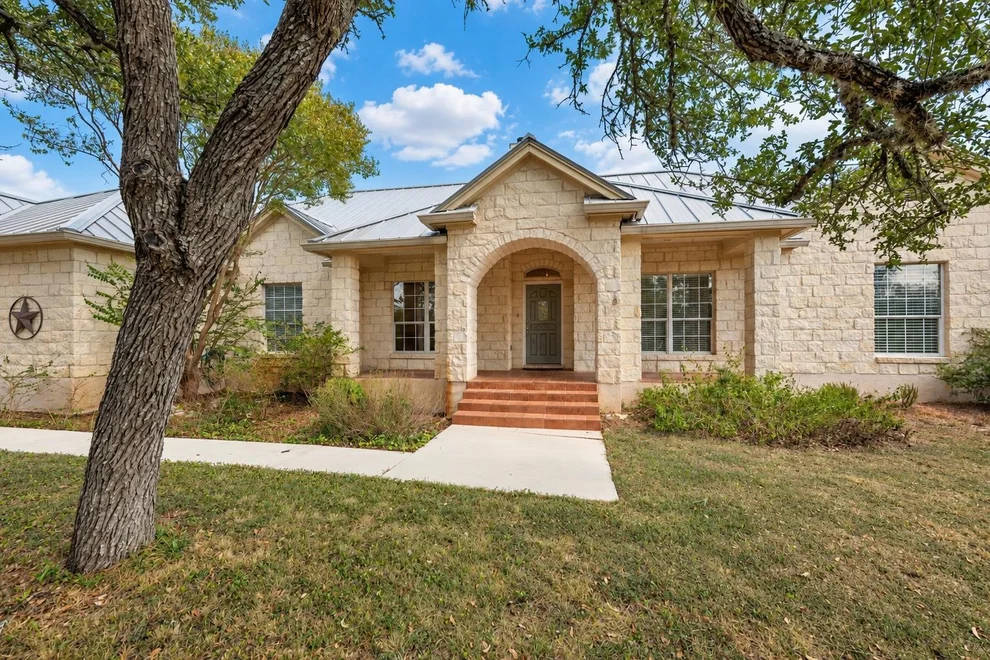 Unit for sale at 1211 Quail Ridge DR, Dripping Springs, TX 78620