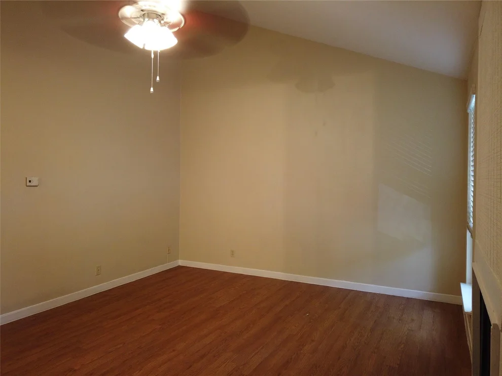 Unit for sale at 1000 W 26th ST, Austin, TX 78705