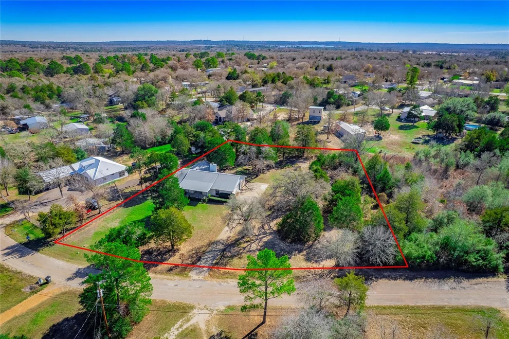 Unit for sale at 137 Blanket Flower Dr, Bastrop, TX 78602