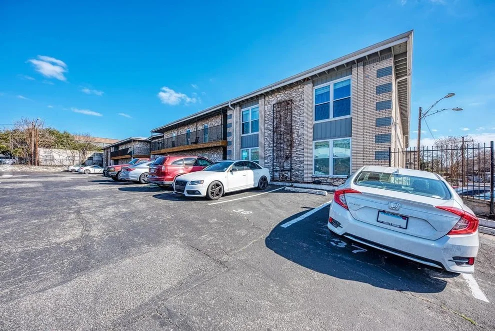 Unit for sale at 2401 Manor St RD, Austin, TX 78722