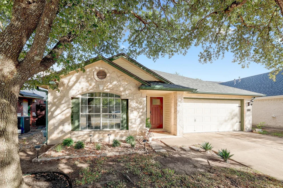 Unit for sale at 15629 Ecorio DR, Austin, TX 78728