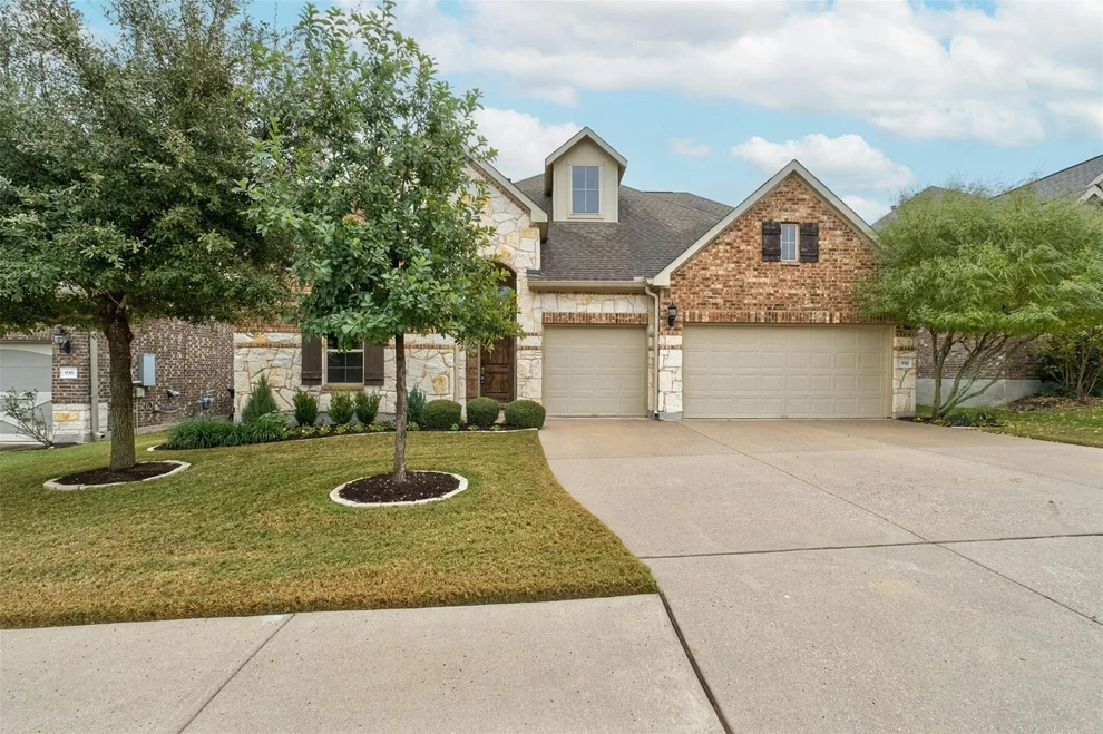 Unit for sale at 932 Mcintosh RD, Leander, TX 78641