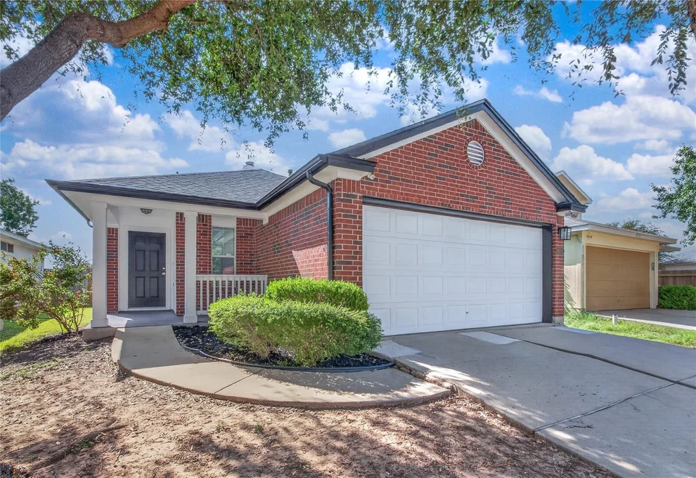 Unit for sale at 14303 Cummins WAY, Manor, TX 78653