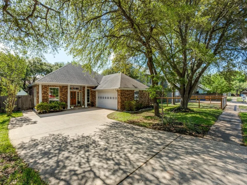 Unit for sale at 7709 Vail Valley DR, Austin, TX 78749