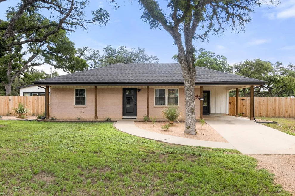 Unit for sale at 219 S Bluff ST, Dripping Springs, TX 78620