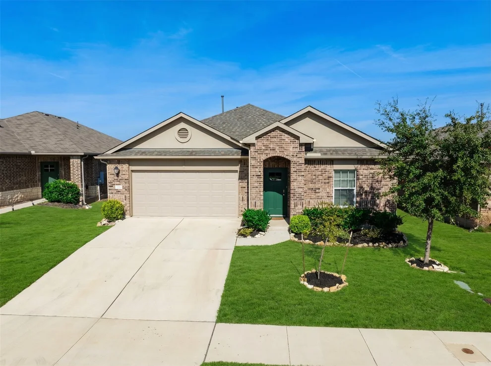Unit for sale at 356 Shiner LN, Georgetown, TX 78626