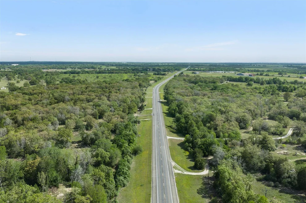 Unit for sale at 2642 Highway 77 S, Rockdale, TX 76567